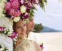 Романтика соединяет сердца!