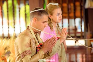 Wedding with Buddhist monks on Samui Wedding and event planner in Thailand. Hua Hin, Samui and Chang islands and others blessing from buddha