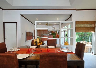 Выберите для своего отдыха или свадьбы в Тайланде, Индонезии, Малайзии виллу. Пусть на мгновение, длительность которого зависит  только от вас, этот уголок рая будет ваш.