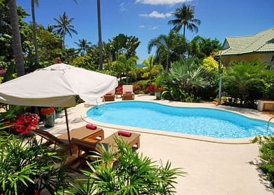 Выберите для своего отдыха или свадьбы в Тайланде, Индонезии, Малайзии виллу. Пусть на мгновение, длительность которого зависит  только от вас, этот уголок рая будет ваш.