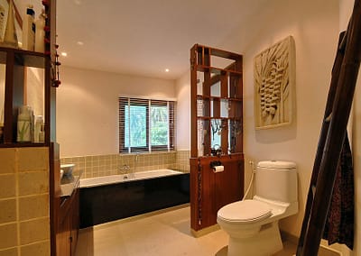 Выберите для своего отдыха или свадьбы в Тайланде, Индонезии, Малайзии виллу. Пусть на мгновение, длительность которого зависит  только от вас, этот уголок рая будет ваш.