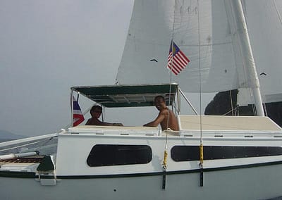 Море… оно всегда манит и притягивает к себе.