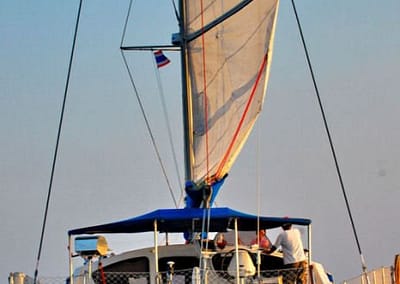 Море… оно всегда манит и притягивает к себе.