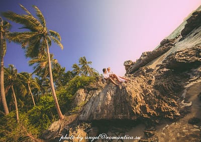 Друзья, если Вы задумались о профессиональной фотосессии Таиланде, то наши советы как раз для Вас, мы озвучим не только принципы выбора фотографа в Таиланде, но и дадим полезные советы о том, как правильно подобрать одежду и обувь для фотосессии.