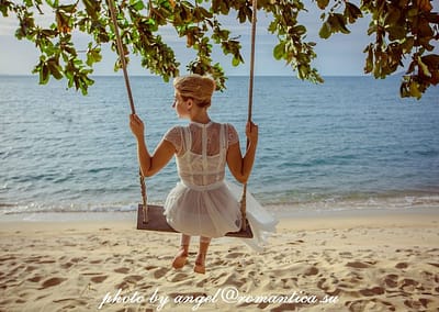 Друзья, если Вы задумались о профессиональной фотосессии Таиланде, то наши советы как раз для Вас, мы озвучим не только принципы выбора фотографа в Таиланде, но и дадим полезные советы о том, как правильно подобрать одежду и обувь для фотосессии.