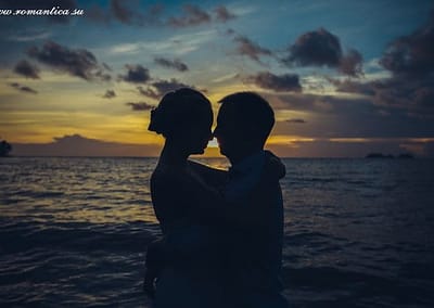 Свадебная фотосессия на закате на острове Ко Чанг Таиланд