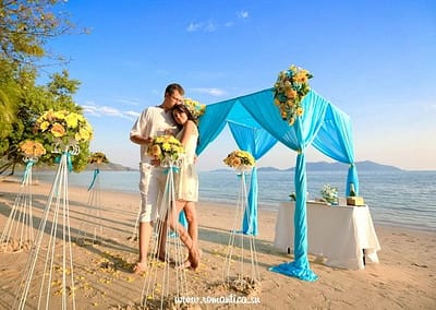 Свадебная церемония на пляже Ко Чага в Таиланде