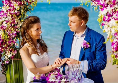 Свадьба -это из самых главных событий в вашей семейной жизни и конечно хочется, чтобы эти моменты оставались с вами как можно дольше! Подарите себе такую сказку в виде фотосессии в Таиланде! Снимки сделанные в самых ярких уголках Сиама будут радовать вас не один год не только вас, но и вашу семью, а те эмоции, улыбки и искорки в глазах во время съемочного дня станут для вас моментом истинного счастья!