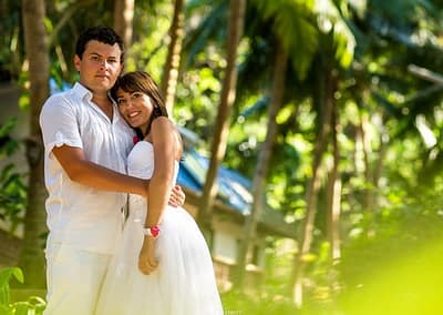 Свадьба -это из самых главных событий в вашей семейной жизни и конечно хочется, чтобы эти моменты оставались с вами как можно дольше! Подарите себе такую сказку в виде фотосессии в Таиланде! Снимки сделанные в самых ярких уголках Сиама будут радовать вас не один год не только вас, но и вашу семью, а те эмоции, улыбки и искорки в глазах во время съемочного дня станут для вас моментом истинного счастья!