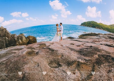 Приехав в солнечный Таиланд вы можете не только наслаждаться красотой пляжей, лазурными волнами, тропической природой, но и посветить незабываемые минуты для себя, оставив в памяти все события этих сказочных дней и наши фотографы с удовольствием вам в этом помогут.