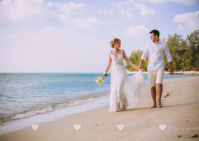 Приехав в солнечный Таиланд вы можете не только наслаждаться красотой пляжей, лазурными волнами, тропической природой, но и посветить незабываемые минуты для себя, оставив в памяти все события этих сказочных дней и наши фотографы с удовольствием вам в этом помогут.