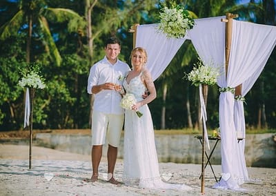 Приехав в солнечный Таиланд вы можете не только наслаждаться красотой пляжей, лазурными волнами, тропической природой, но и посветить незабываемые минуты для себя, оставив в памяти все события этих сказочных дней и наши фотографы с удовольствием вам в этом помогут.