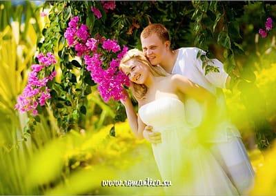 Романтическое путешествие и свадьба на пангане - это возможность не только провести символическую свадебную церемонию на великолепном тропическом острове,  но и возможность оценить по достоинству ночную жизнь Пангана, которая прославилась далеко за пределами Таиланда.