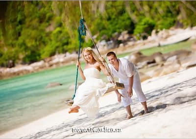 Романтическое путешествие и свадьба на пангане - это возможность не только провести символическую свадебную церемонию на великолепном тропическом острове,  но и возможность оценить по достоинству ночную жизнь Пангана, которая прославилась далеко за пределами Таиланда.