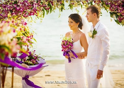 Романтическое путешествие и свадьба на пангане - это возможность не только провести символическую свадебную церемонию на великолепном тропическом острове,  но и возможность оценить по достоинству ночную жизнь Пангана, которая прославилась далеко за пределами Таиланда.