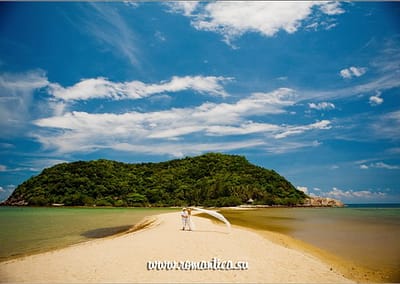Романтическое путешествие и свадьба на пангане - это возможность не только провести символическую свадебную церемонию на великолепном тропическом острове,  но и возможность оценить по достоинству ночную жизнь Пангана, которая прославилась далеко за пределами Таиланда.