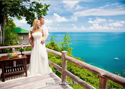 Романтическое путешествие и свадьба на пангане - это возможность не только провести символическую свадебную церемонию на великолепном тропическом острове,  но и возможность оценить по достоинству ночную жизнь Пангана, которая прославилась далеко за пределами Таиланда.