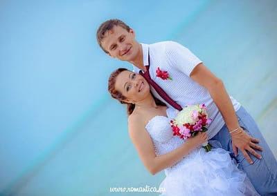 Друзья, если Вы задумались о профессиональной фотосессии Таиланде, то наши советы как раз для Вас, мы озвучим не только принципы выбора фотографа в Таиланде, но и дадим полезные советы о том, как правильно подобрать одежду и обувь для фотосессии.