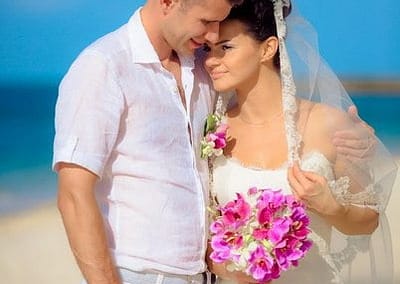 Друзья, если Вы задумались о профессиональной фотосессии Таиланде, то наши советы как раз для Вас, мы озвучим не только принципы выбора фотографа в Таиланде, но и дадим полезные советы о том, как правильно подобрать одежду и обувь для фотосессии.