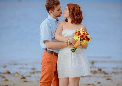 Друзья, если Вы задумались о профессиональной фотосессии Таиланде, то наши советы как раз для Вас, мы озвучим не только принципы выбора фотографа в Таиланде, но и дадим полезные советы о том, как правильно подобрать одежду и обувь для фотосессии.