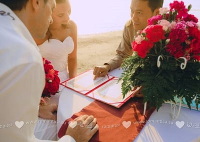 Приехав в солнечный Таиланд вы можете не только наслаждаться красотой пляжей, лазурными волнами, тропической природой, но и посветить незабываемые минуты для себя, оставив в памяти все события этих сказочных дней и наши фотографы с удовольствием вам в этом помогут.