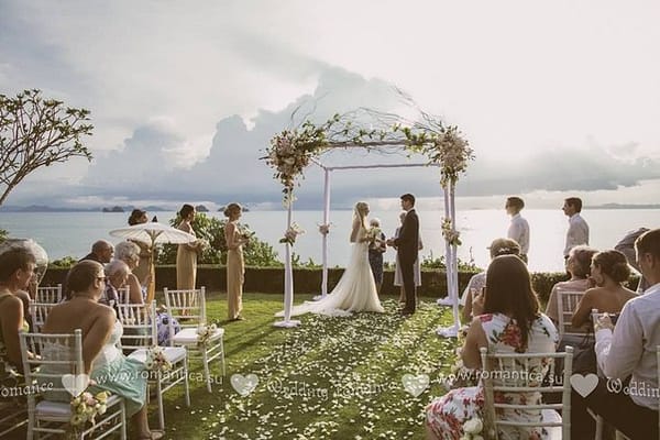 Examples of ceremony decoration: flower arches and tents Wedding and event planner in Thailand. Hua Hin, Koh Samui and Chang islands and others Decoration_rustic