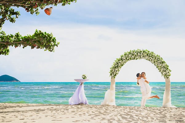 Wedding ceremony on Samui