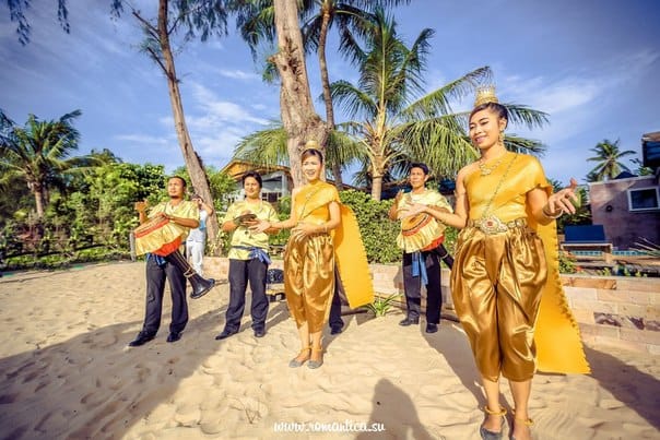 Танцовщицы