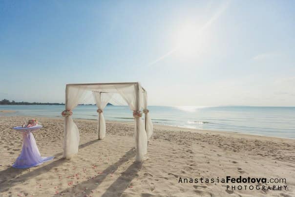 Samui Ceremony Organisateur de mariages et de vacances en Thaïlande. Hua Hin Samui et les îles Chang et autres Tente drapée en tissu