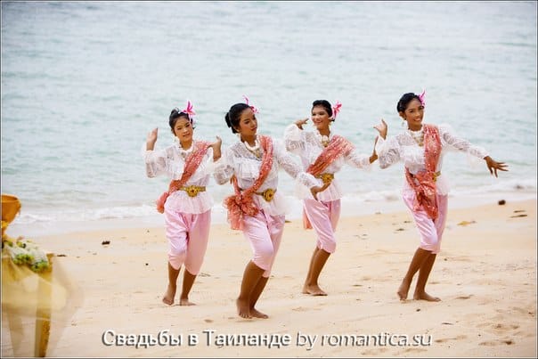 Танцовщицы 2